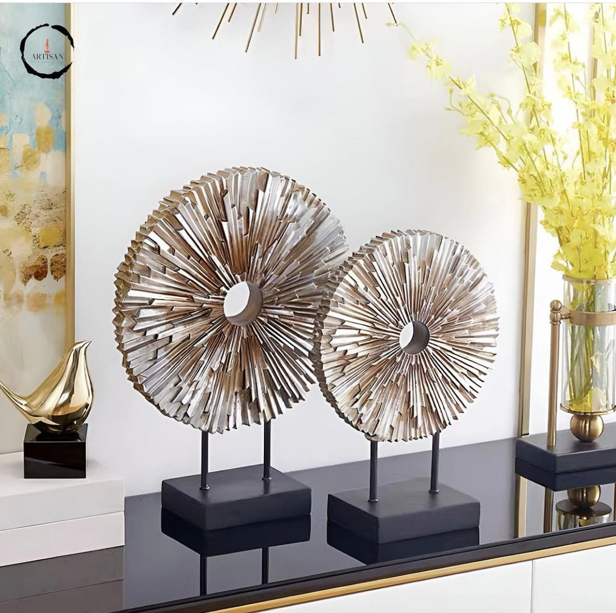 Geometric Round Shape Metal