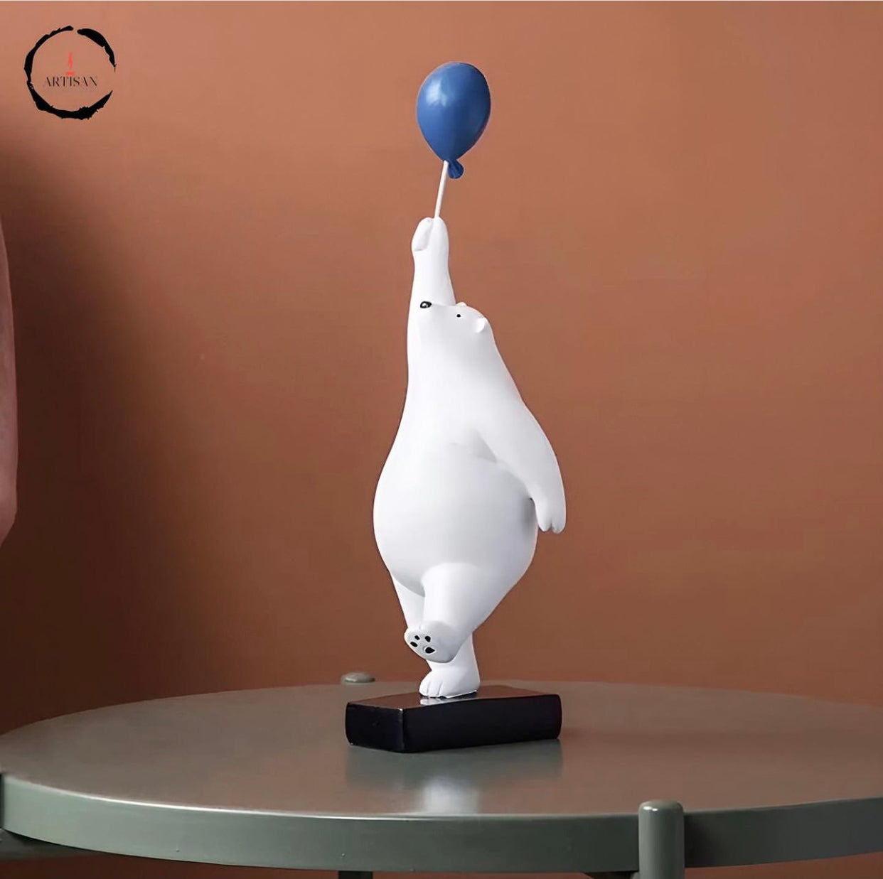 Balloon Polar Bear Flying Statue