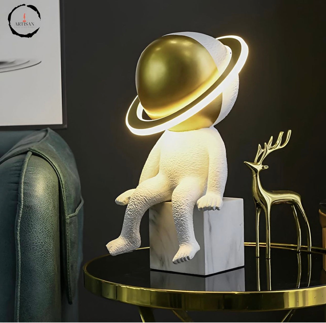 Resin Astronaut Standing Status