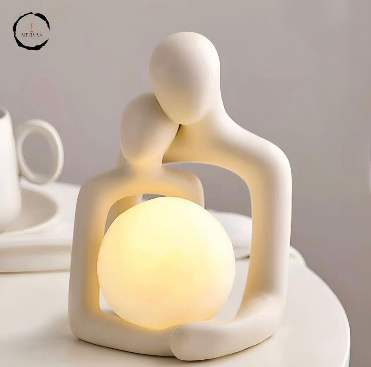 Romantic couple Hugging Resin lamp