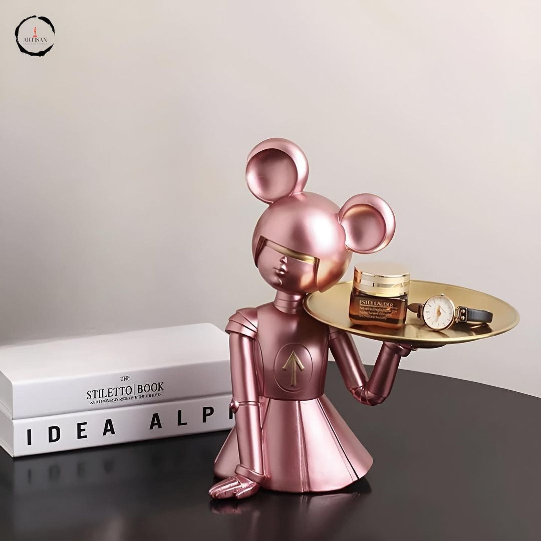 Interstelllar Girl Tabletop Figurine